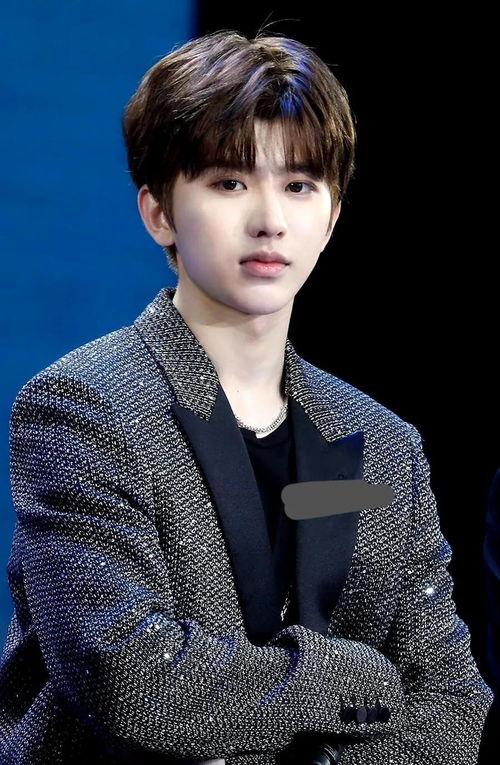 爆料蔡徐坤狗仔视频大全,揭秘明星私生活瞬间  第3张